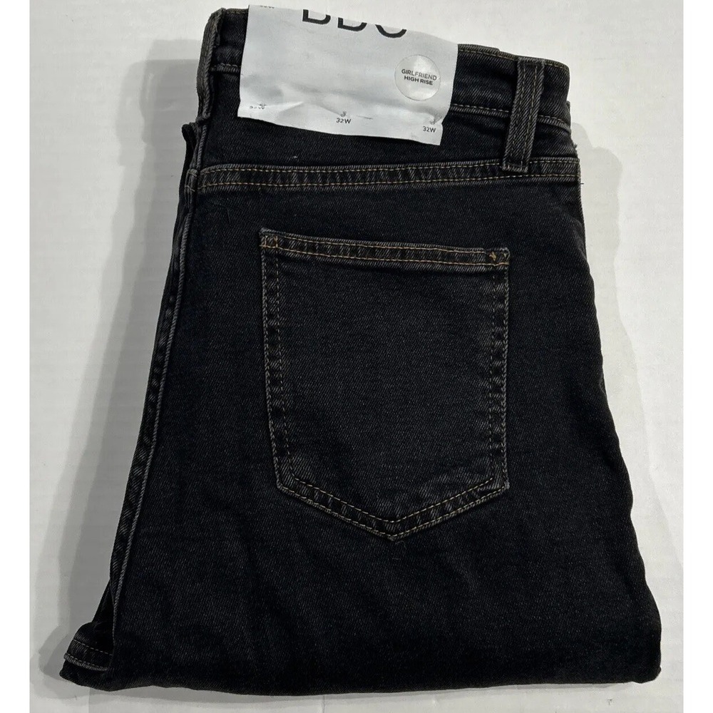 Women's NWT BDG Girlfriend‎ CROP Jeans High Rise Denim Urban Outfitters Sz 32